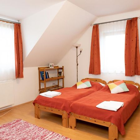 Liszt Apartman Pécs Exteriör bild