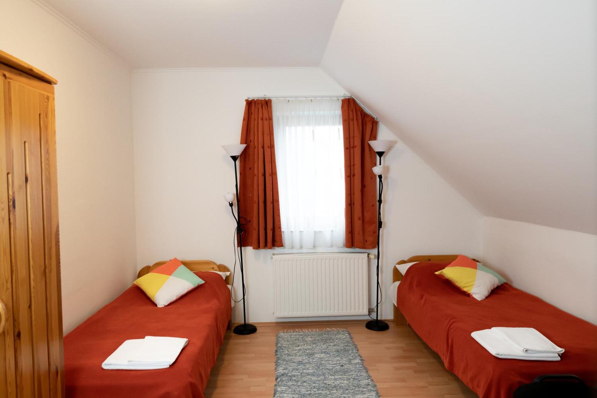 Liszt Apartman Pécs Exteriör bild