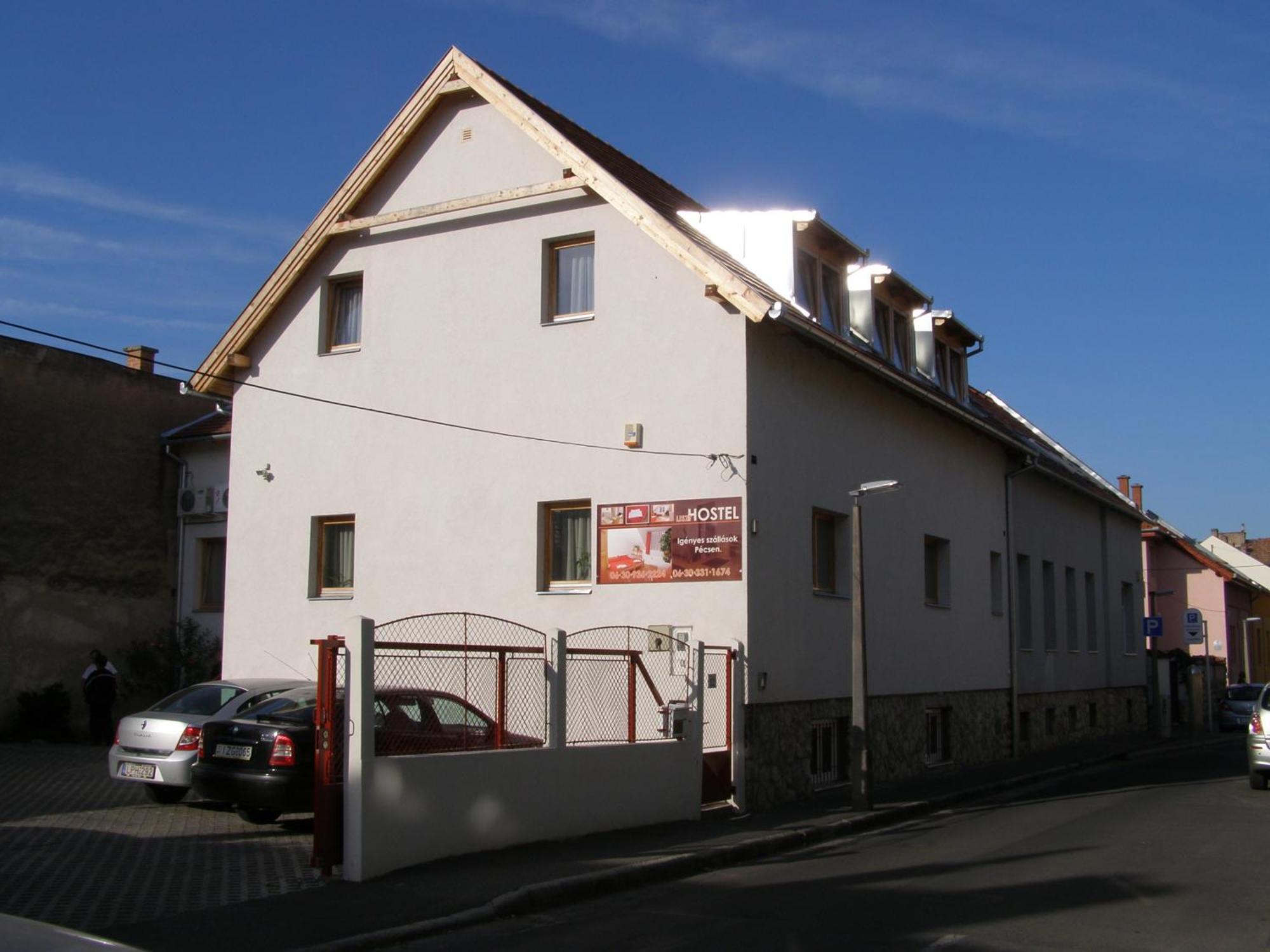 Liszt Apartman Pécs Exteriör bild